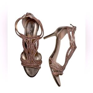 Rose Gold Metallic heels size 8 NWOT